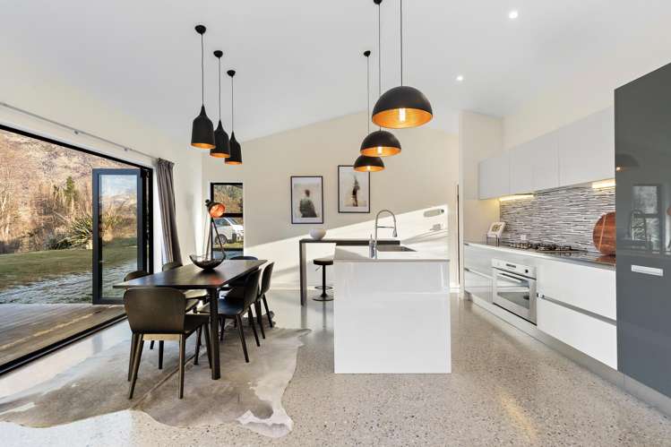 50 Judge And Jury Drive Dalefield/Wakatipu Basin_17