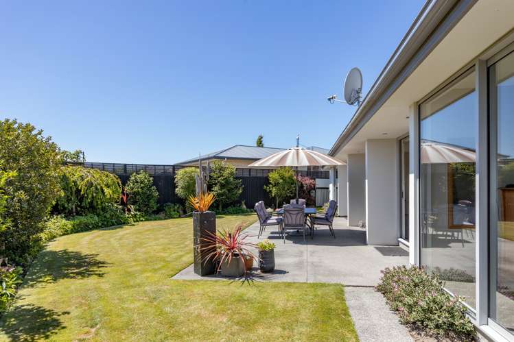 8 Wisteria Lane Rangiora_1