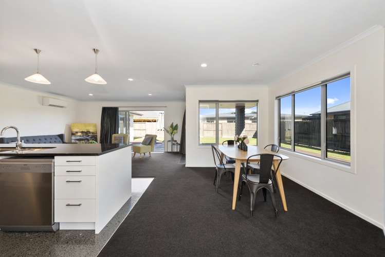 49 Moonlight Drive Rototuna North_4