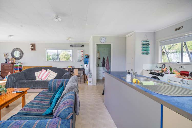 38 Robinson Road Whitianga_12