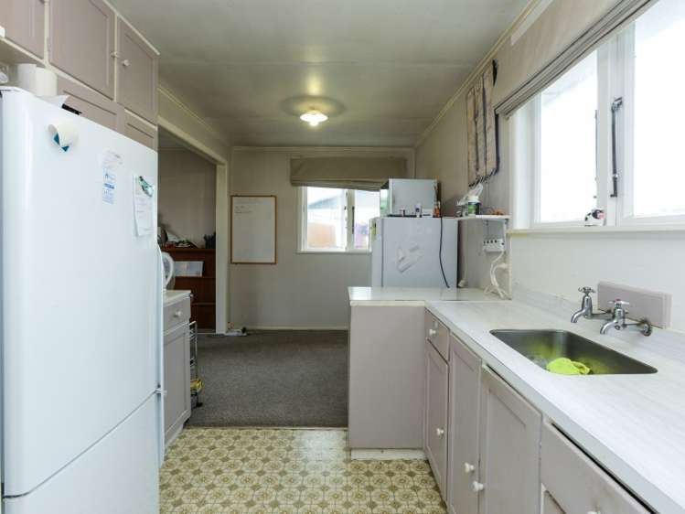 16 Montgomery Street Waipukurau and Surrounds_6