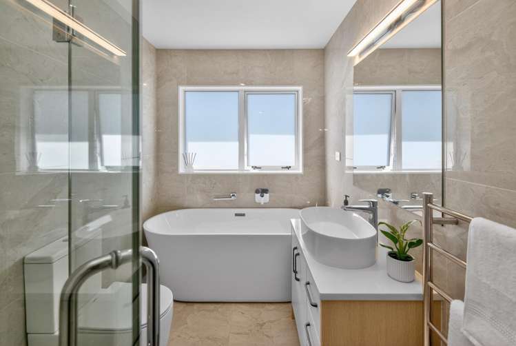 8C Jern Place Eastern Beach_30