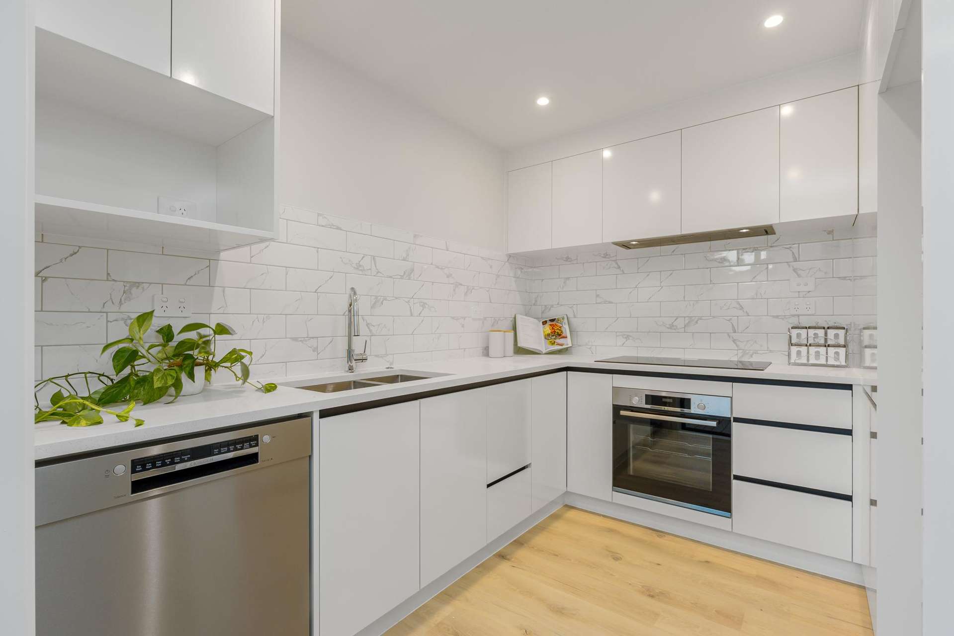 3/28 Alberta Street Point Chevalier_0