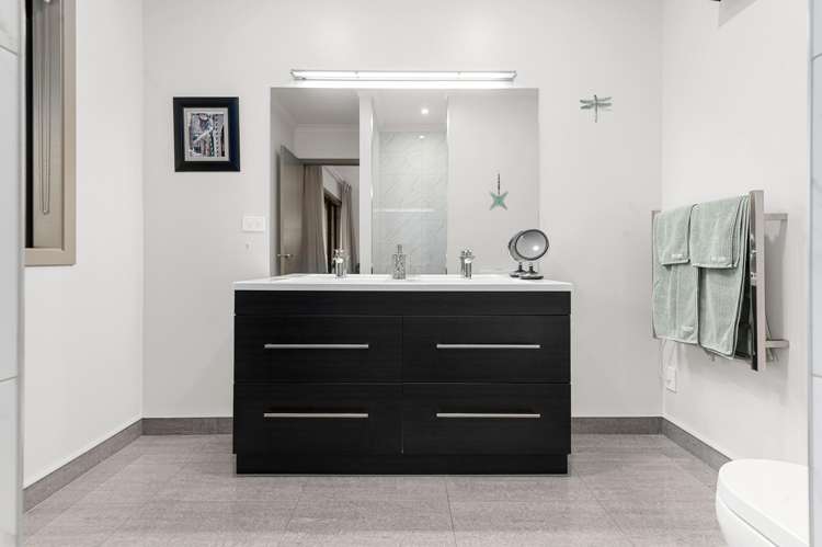 14 Shadbolt Drive Cambridge_20