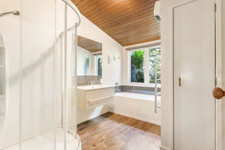 432 Whangaparaoa Road Stanmore Bay_20