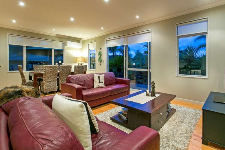 28 Huntington Park Drive Greenhithe_8