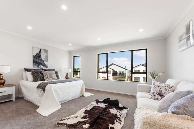 8 Knockanara Drive Flat Bush_10