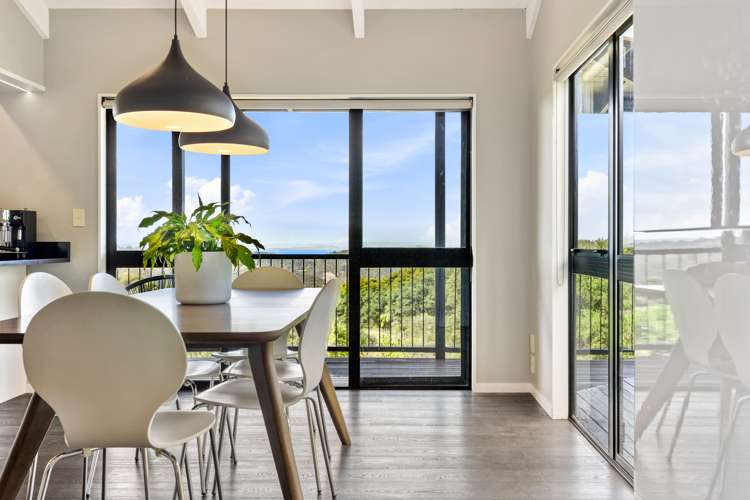 23 Laingfield Terrace Laingholm_22