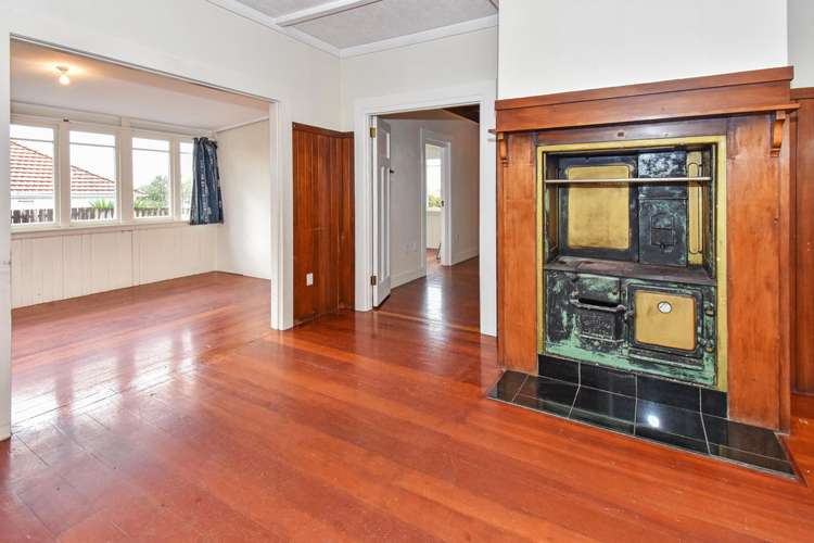 14 Harrington Avenue Pukekohe_2