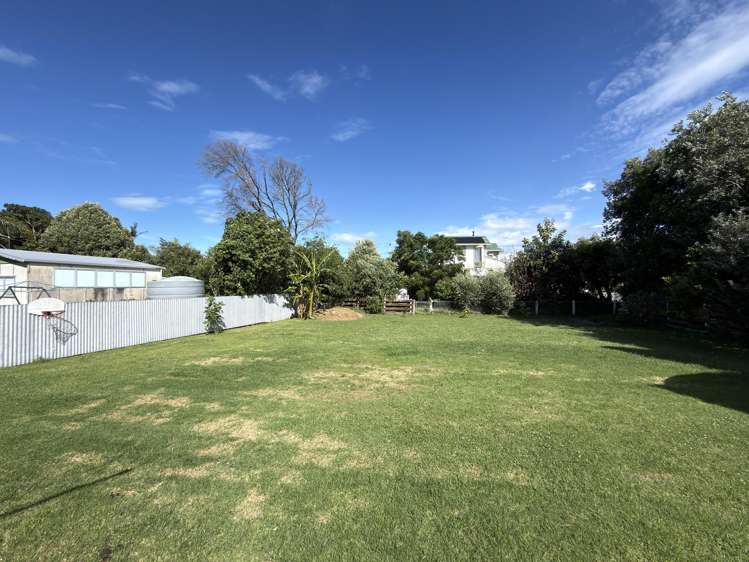 51 Douglas Street Okitu_6