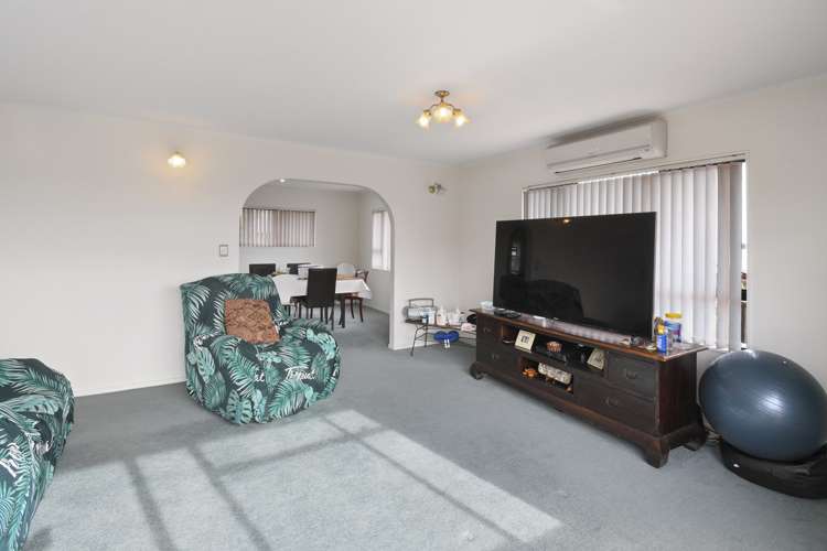 9 Rakaia Rise Clover Park_6