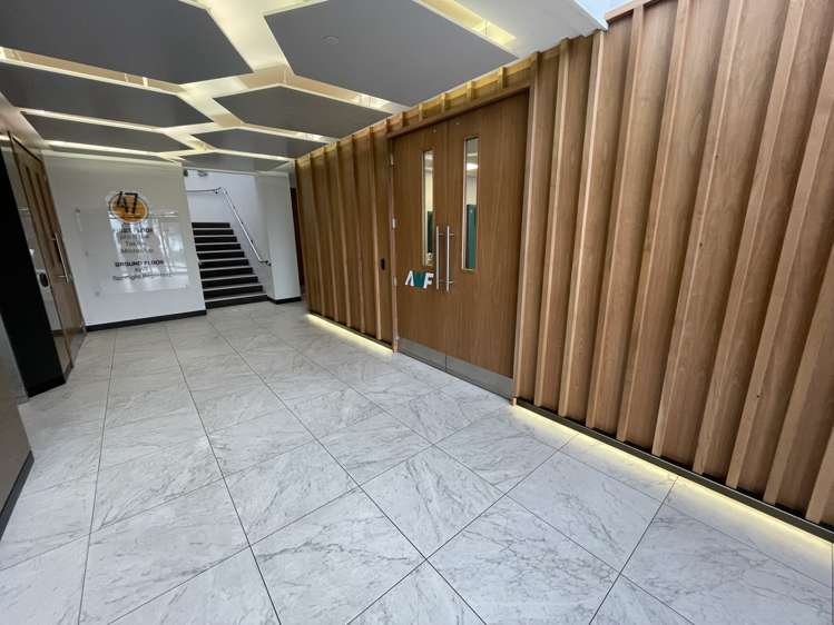 47 The Esplanade Petone_1