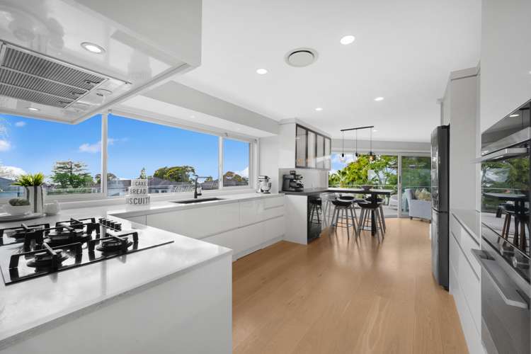 1/25 Seymour Road Mellons Bay_6