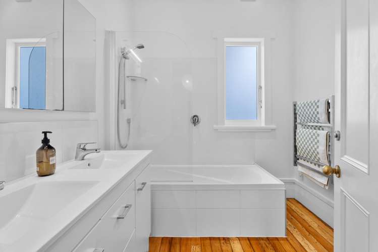 2 Tennyson Street Northcote Point_11