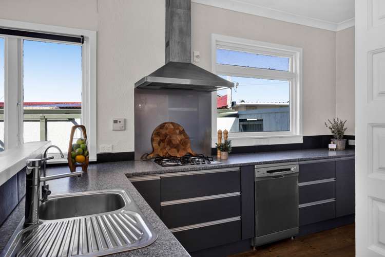 11 Mcnaughton Street Waitara_6