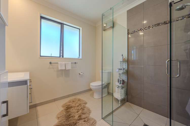 32 Infinity Drive Wanaka_9