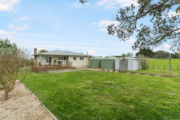 142 Karioitahi Road Waiuku_16