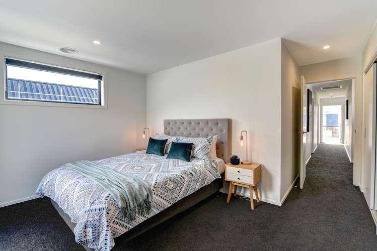 13 Bellamore Street Dalefield/Wakatipu Basin_9