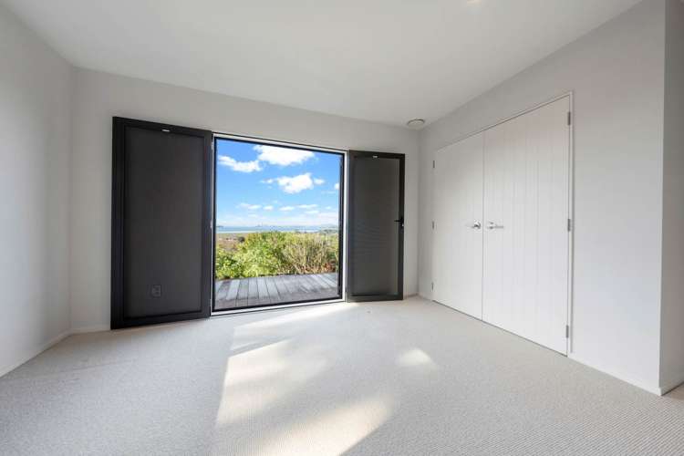 137 Luckens Road West Harbour_13