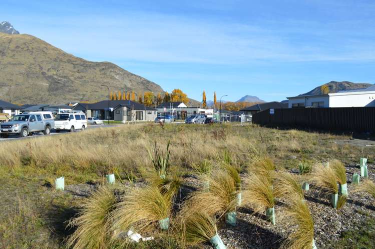 41 Walton Way Lower Shotover_4