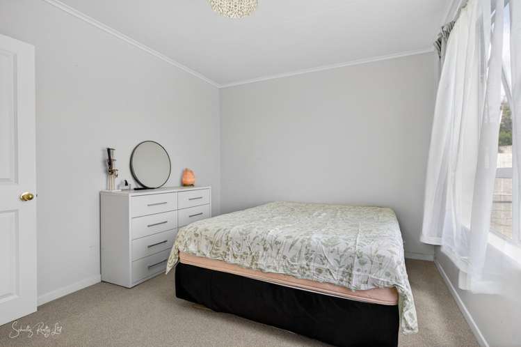 20 View Street Maungaturoto_18