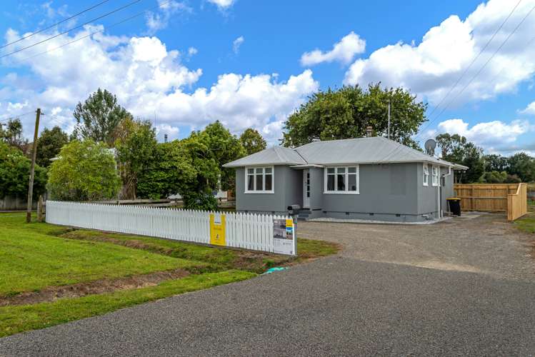 20 Roots Street West Feilding_15