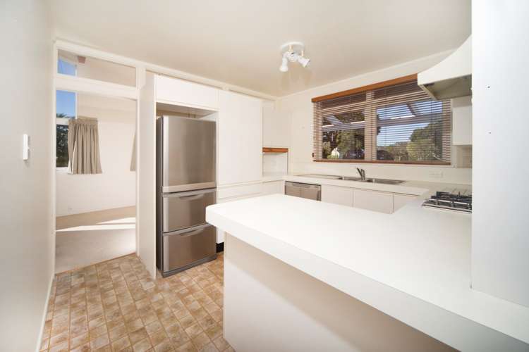 15 Valkyria Place Beach Haven_21