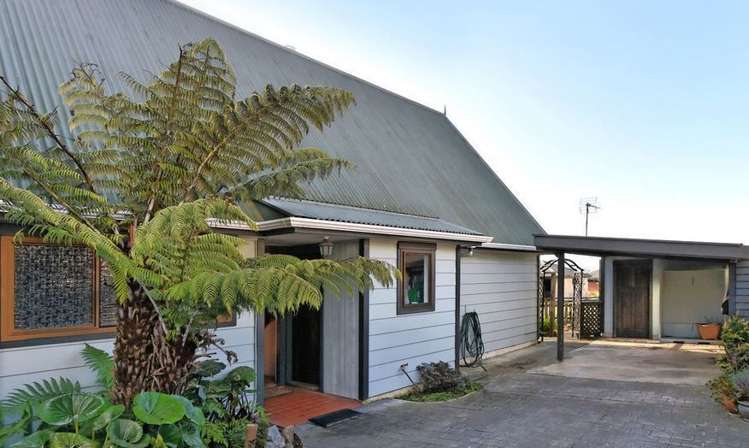 1b Selbourne Avenue Richmond_3