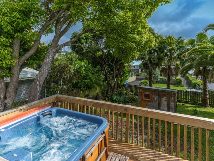 104 Calliope Road Stanley Point_16