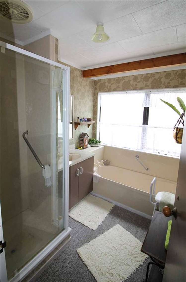 8 Russell Avenue Te Aroha_9