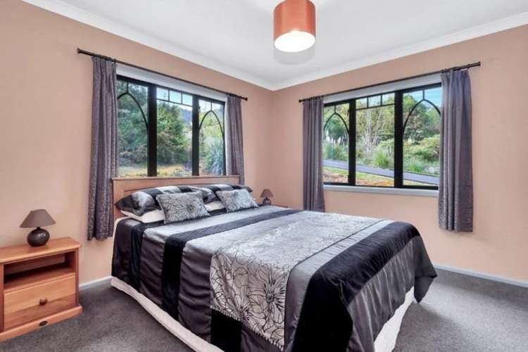 9 Water Race Lane Thames_19