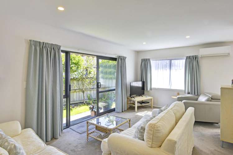 4 Ashmore Park Carterton_6