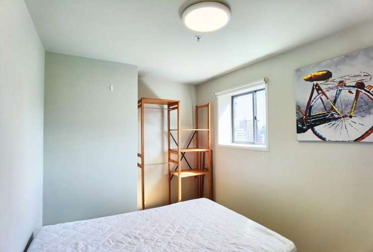 6D/4 Saint Paul Street City Centre_3