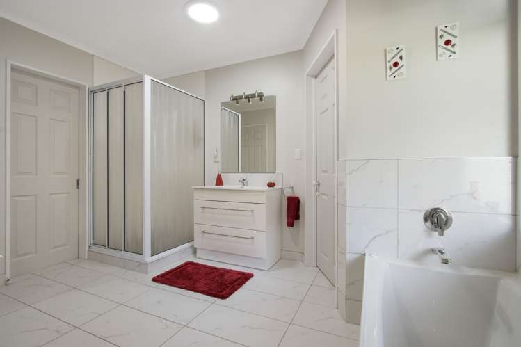 204e Beach Road Katikati_18