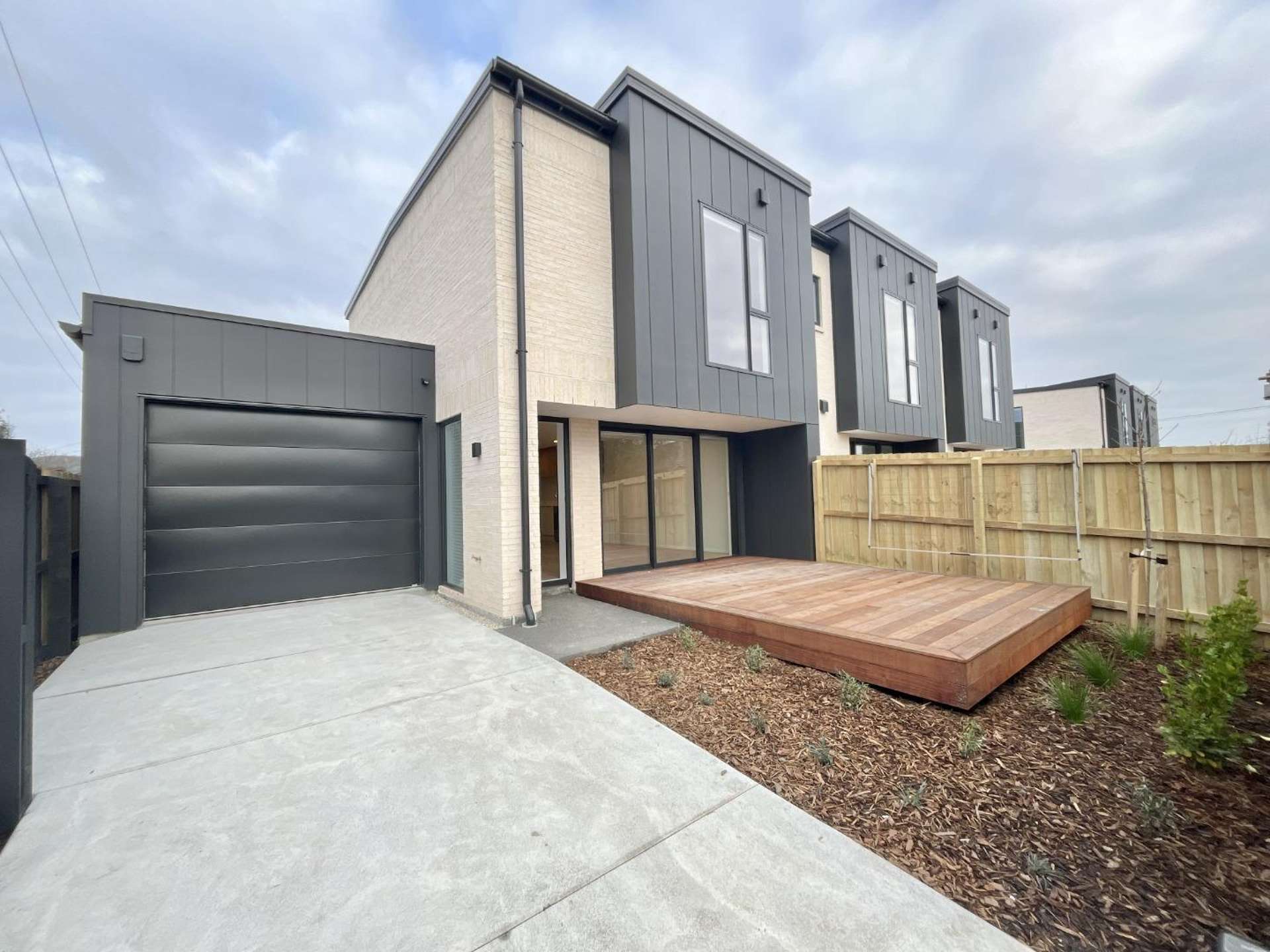 5/2 Deloraine Street Somerfield_0