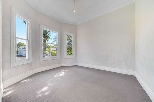 9 New Bond Street Kingsland_4