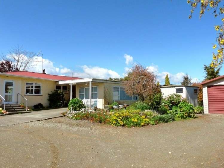 61 Barton Lane Wakefield_5