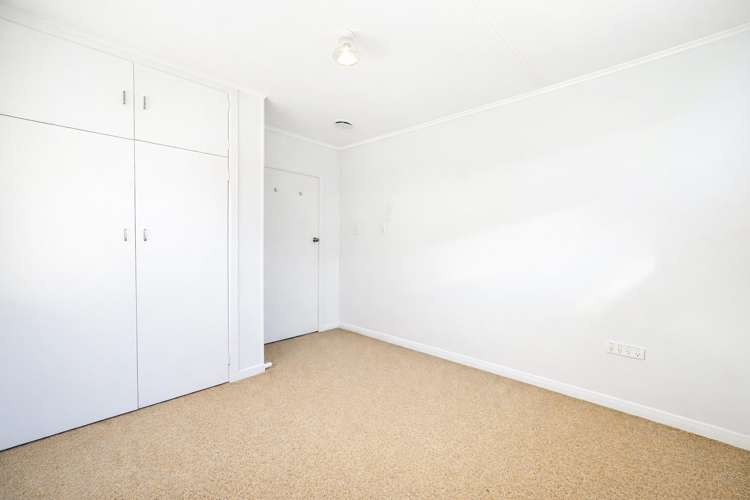 209 Kuranui Street Thames_18