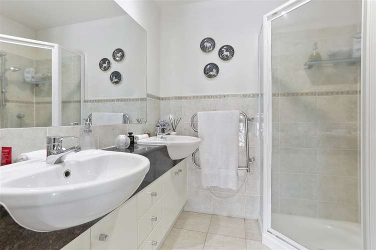 3g/175 Hurstmere Road Takapuna_10