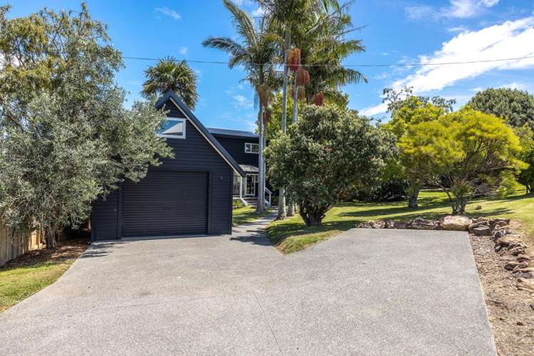 12 Esslin Road Surfdale_17