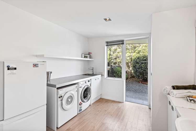 21 Sandown Road Te Horo Beach_17