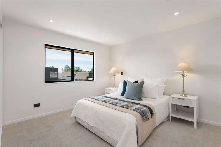 12a Memorial Avenue Ilam_12