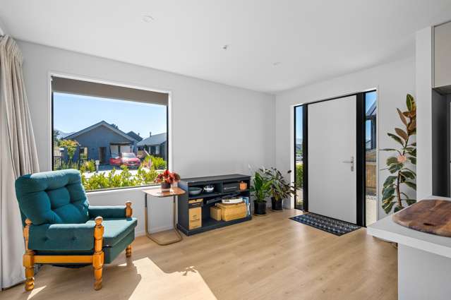 32 Cairnmuir Street Wanaka_2