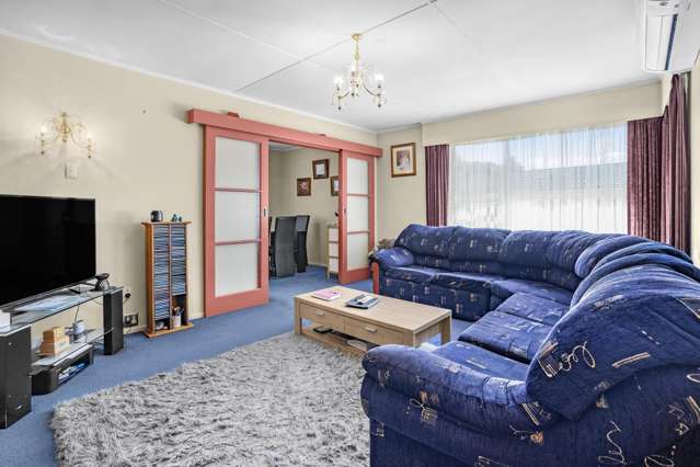 34 Enfield Street Wainuiomata_2
