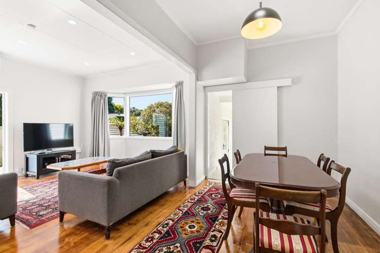 15 Romney Square Tawa_5