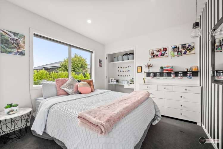 4a Sunstone Crescent Brown Owl_12