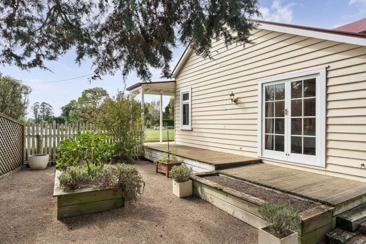 69 Evans Road Masterton_26