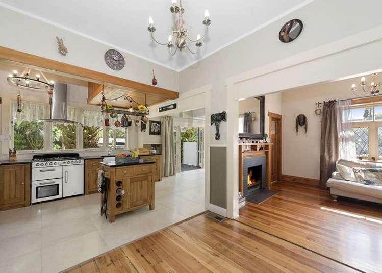 13 Te Aroha Street Hamilton East_3