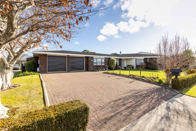 Impeccable Family Home - Highlands Park