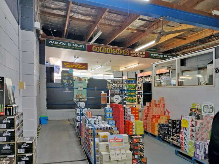 238 Main Road Tairua_8